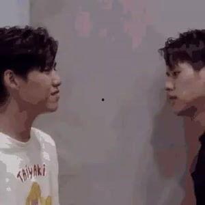 汪师傅沉浸式吃瓜视频,汪师傅带你沉浸式体验吃瓜乐趣